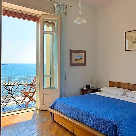 Mare Blu Bed & Breakfast 4*